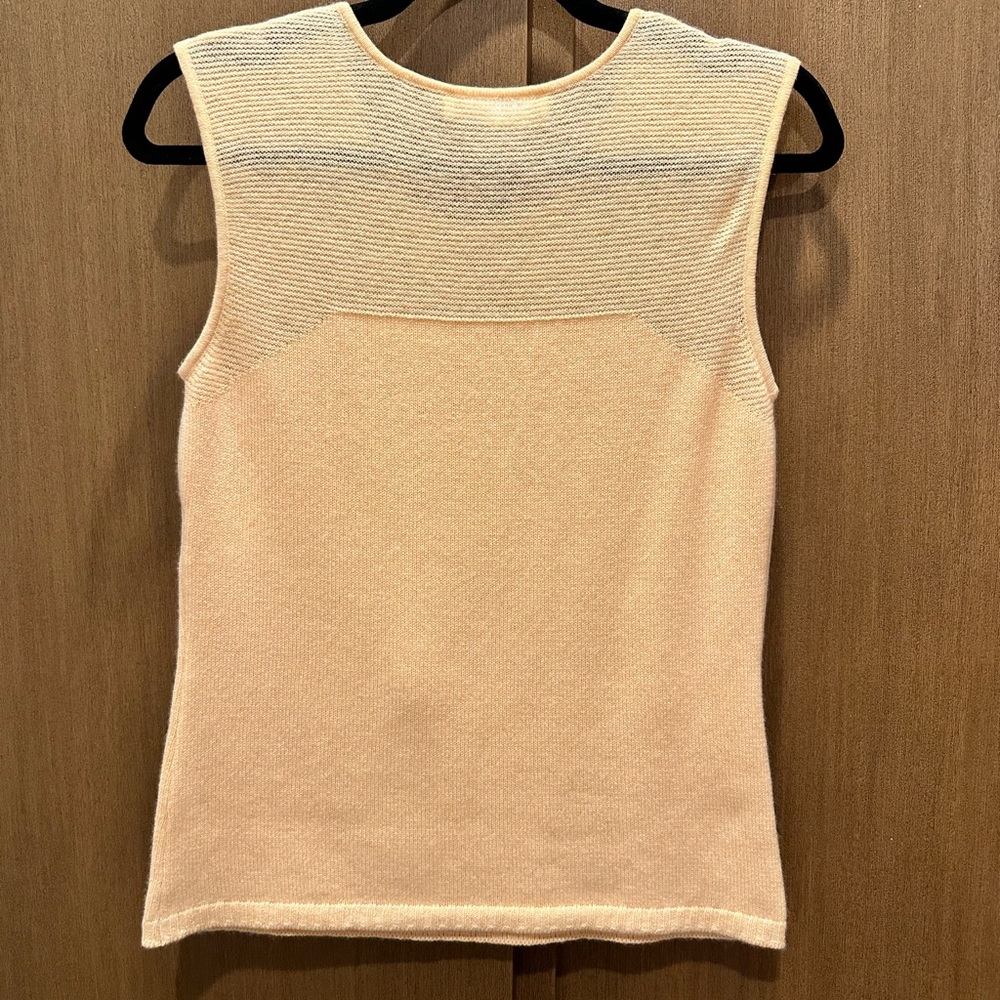 Eacada cashmere sweater tank